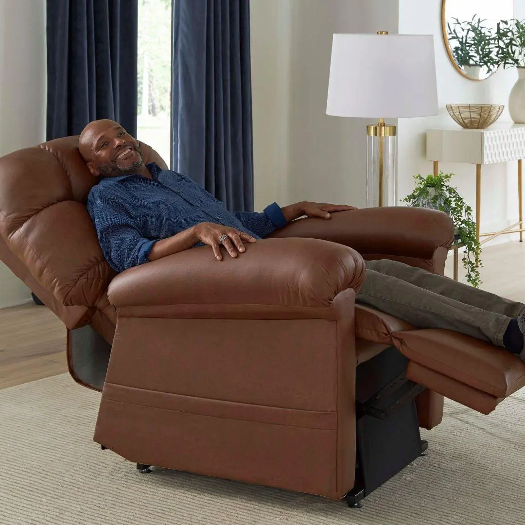 Golden Cloud Lift Chair with Twilight - Image 4