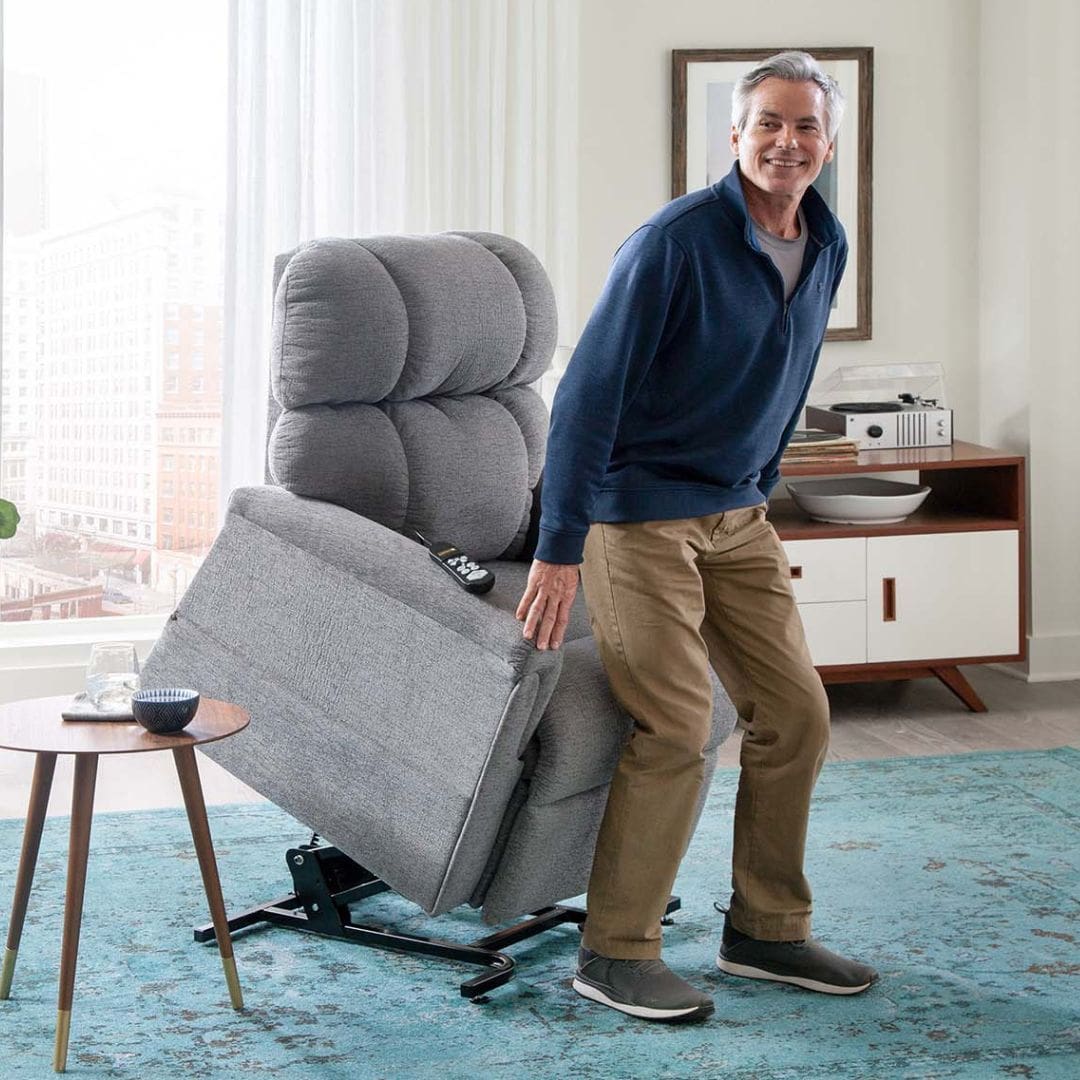 Golden Comforter Lift Chair with MaxiComfort, photo 3 of 3