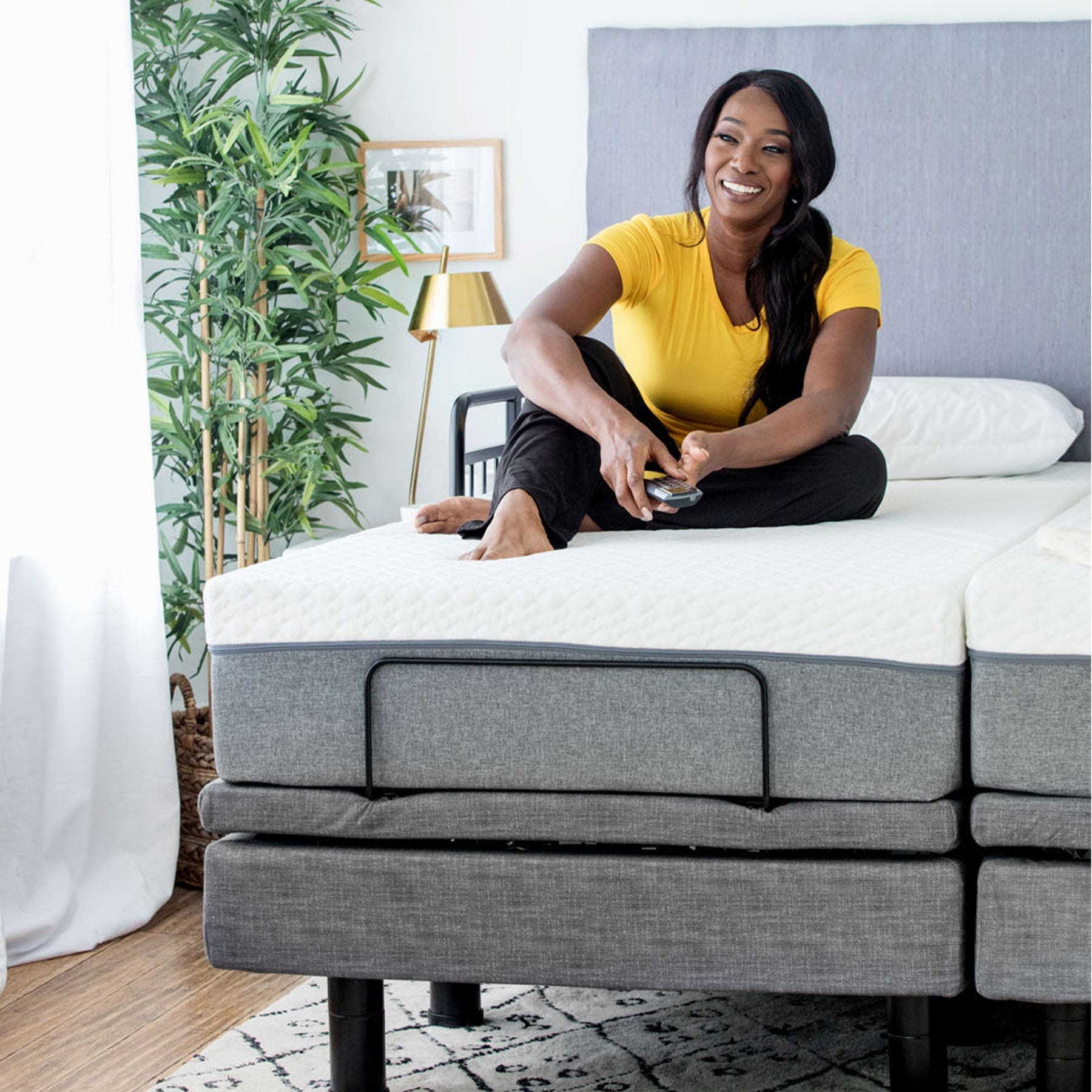 Golden Passport Hi Low Adjustable Bed, photo 2 of 6